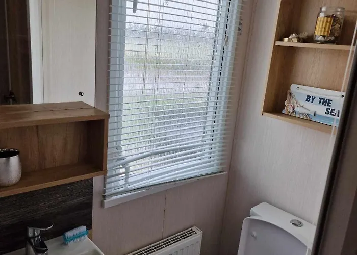 Kemping Flower Pot Retreat